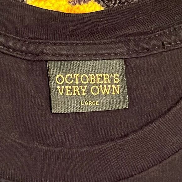 ‘15 October’s Very Own Halloween Glow In The Dark Graphic Tee Shirt / Size L - Picture 5 of 5